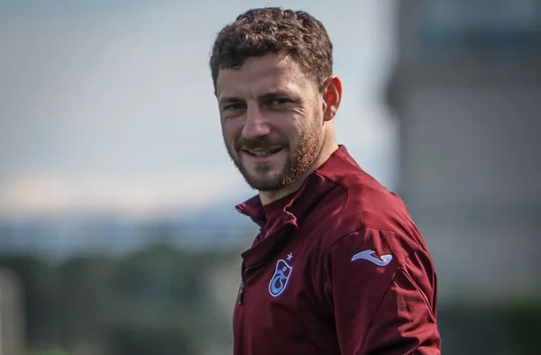 Soyunma Odasının "En"leri: Kim Komik, Kim Çok Yemek Yiyor?