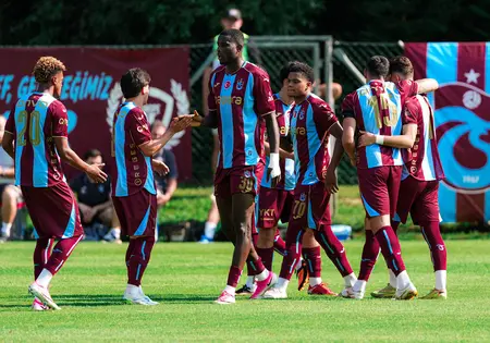 Trabzonspor’dan Kampa Yakışan Veda! Udinese Galibiyeti Yeni Sezon İçin Ne Anlatıyor?