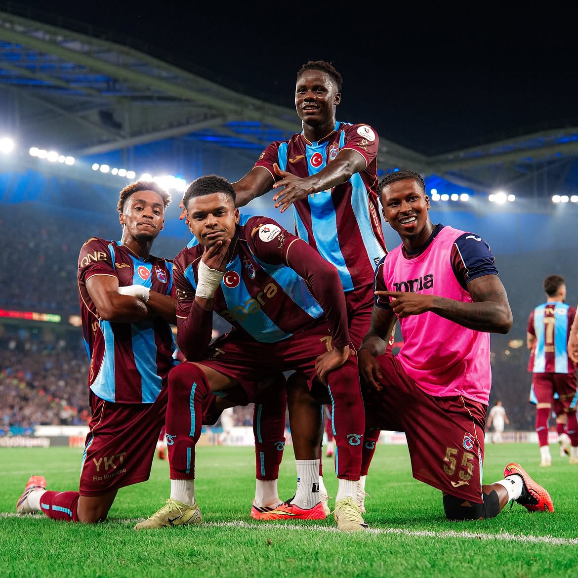 Trabzonspor Galatasaray'ı 4-0 Dağıttı: Derbide Muhammed Salah Şov!